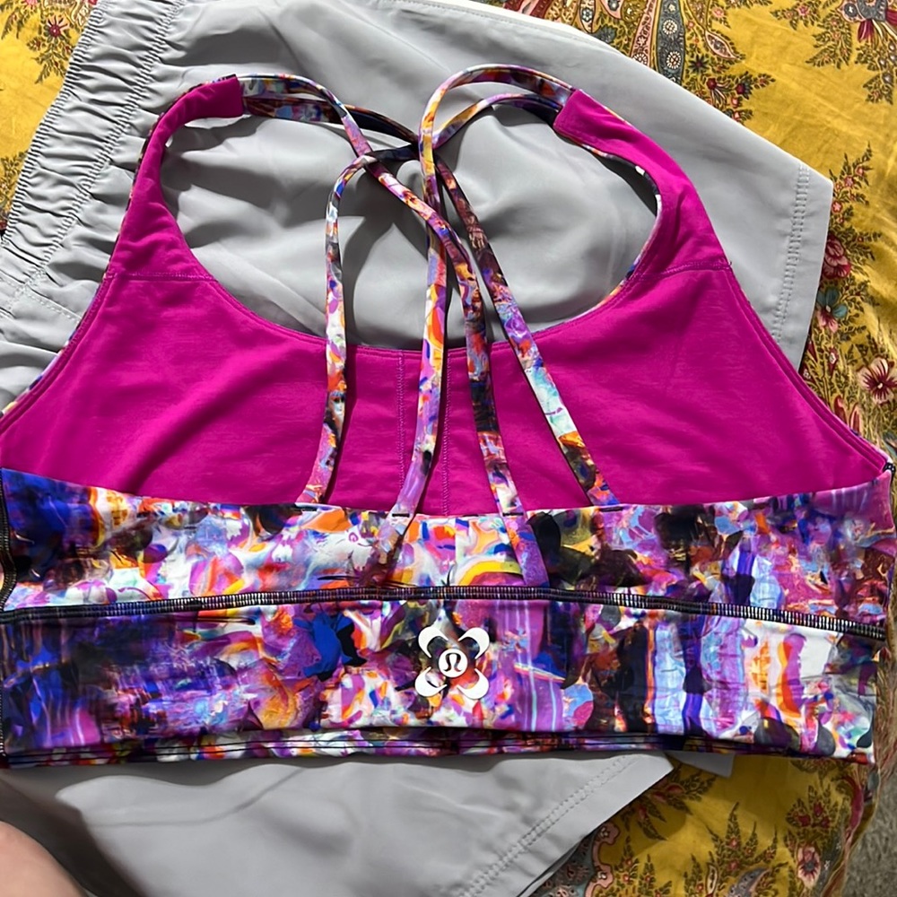 Lululemon bra strappy